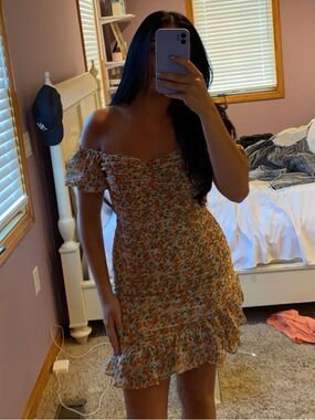 ASTR THE LABEL Off Shoulder Floral Mini Dress